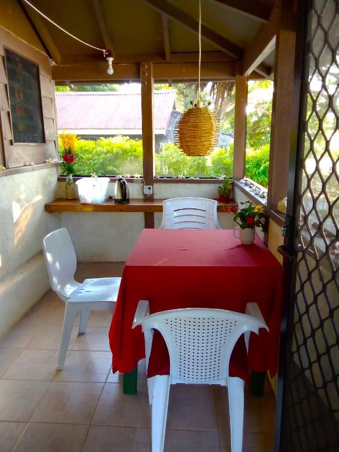 Vatupau Beachfront Bungalows Порт Вила Екстериор снимка